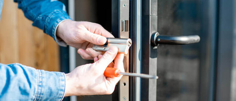 Commercial Locksmith Crescent City